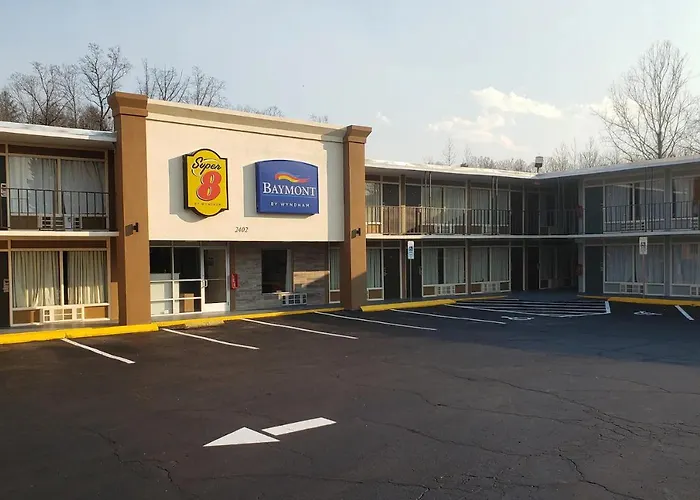 Super 8 By Wyndham Morganton
