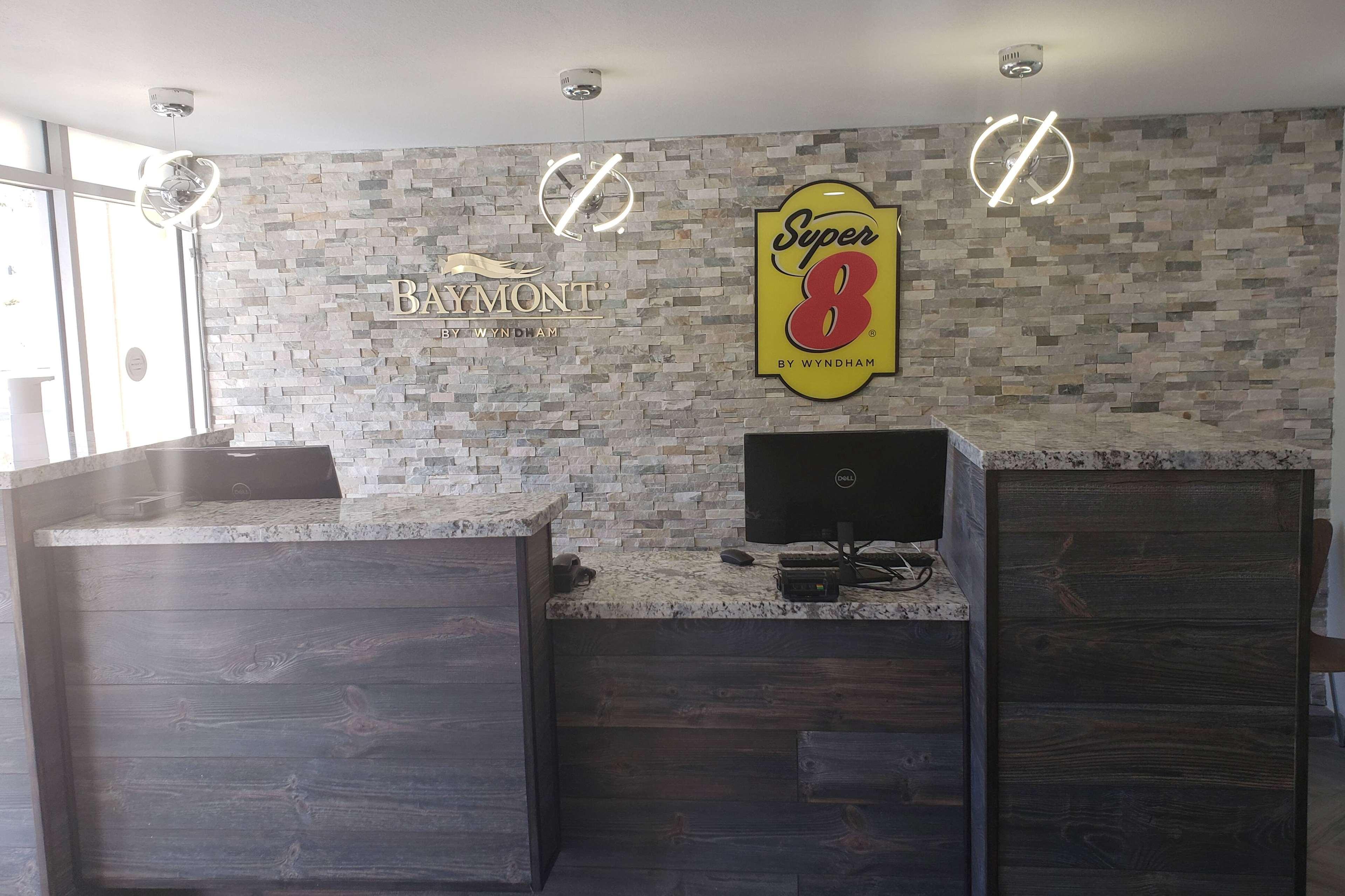 Hotel Super 8 By Wyndham